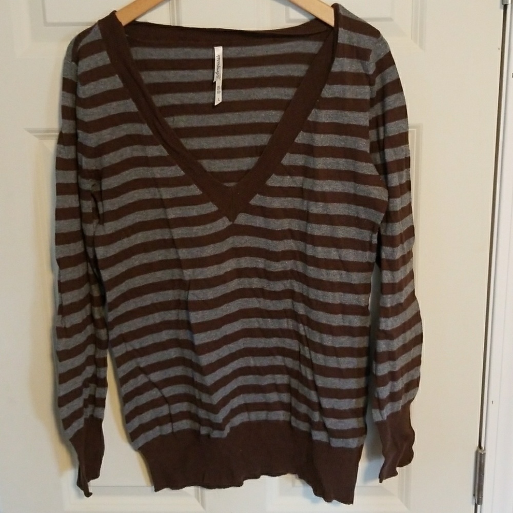 Light weight striped sweater